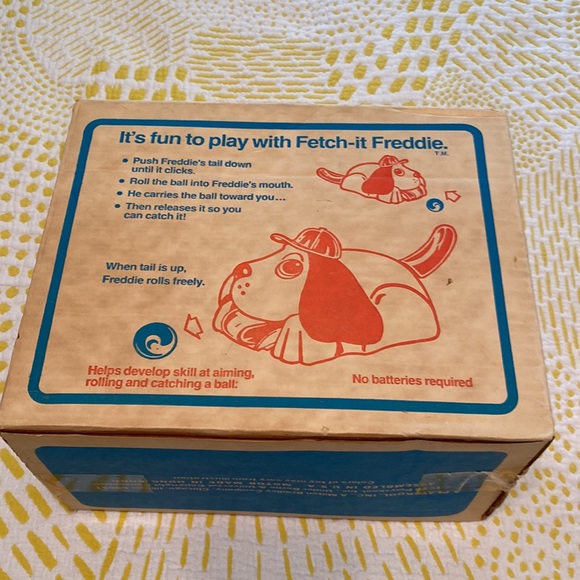 Vintage Playskool Fetch-it Freddie with original box - Picture 7 of 11